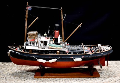 Lot 226 - A 20th century model twin screw steam tug boat...