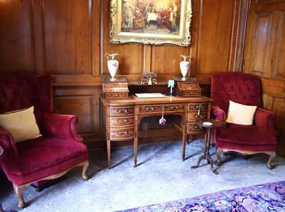 Lot 461 - A pair of early 20th century Howard-style...