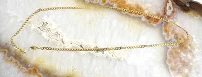 Lot 125 - A 9ct gold flat curb link necklace, 3.9g.