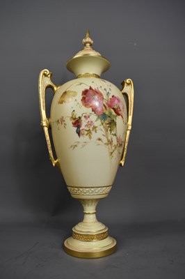 Lot 93 - A fine Royal Worcester vase and cover by...
