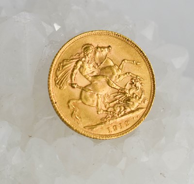 Lot 248 - A George V, full sovereign, dated for 1912.