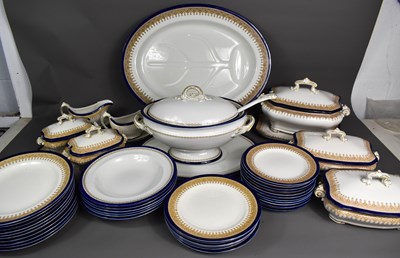 Lot 94 - A Royal Worcester vitreous pattern dinner...