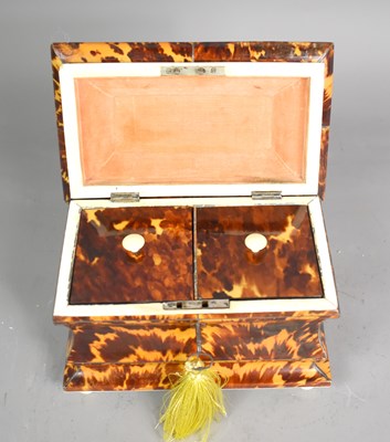 Lot 302 - A fine 19th century tortoiseshell and ivory...