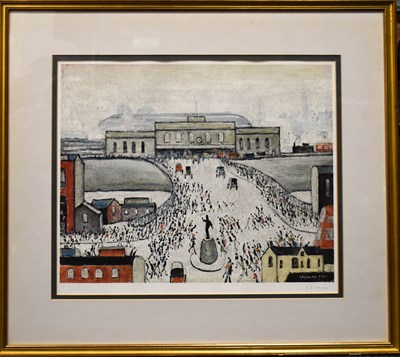 Lot 352 - A signed limited edition L.S Lowry print,...