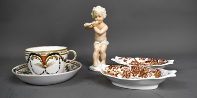 Lot 67 - A group of 19th century porcelain to include a...