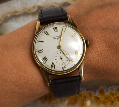 Lot 134 - A vintage Longines gentlemans wristwatch, with...