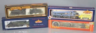 Lot 37 - Four boxed 00 gauge locomotives to include...
