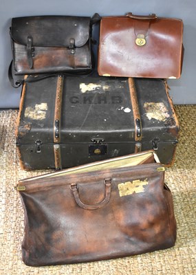 Lot 151 - An early 20th century brown leather satchel,...