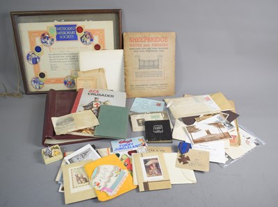 Lot 137 - A group of collectables to include a Methodist...