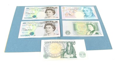 Lot 215 - A consecutive run of three QEII five pound...