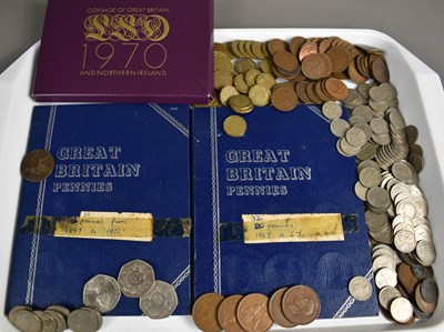 Lot 217 - A selection of coins to include Coinage of...