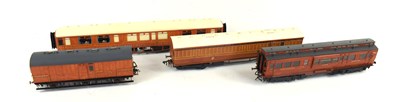 Lot 454 - A group of four D&S models OO gauge railway...