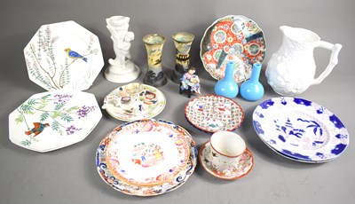 Lot 46 - A selection of Victorian and later pottery, to...