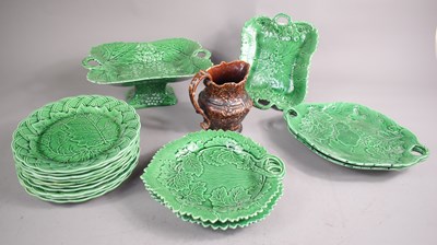 Lot 47 - A group of Victorian green leaf pattern...