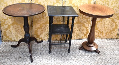 Lot 316 - A Victorian mahogany occasional table with...