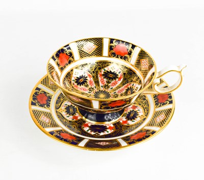 Lot 167 - A Royal Crown Derby teacup and saucer