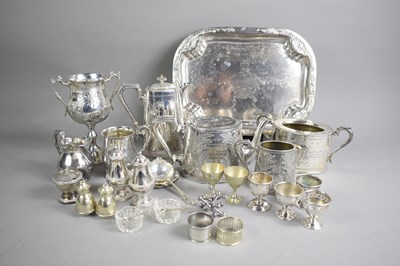 Lot 105 - A group of silver plate and silver to include...