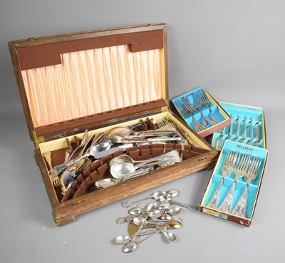 Lot 102 - A selection of silver plateware to include...