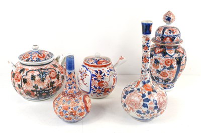Lot 78 - A selection of 19th century Chinese Imari...