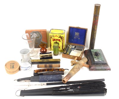 Lot 203 - A group of collectables to include cutthroat...
