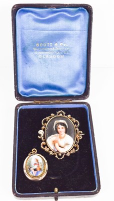 Lot 33 - A Victorian continental gold porcelain...