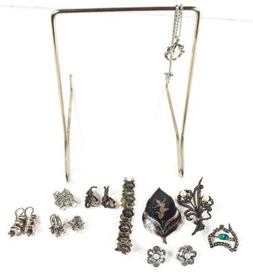 Lot 154 - A selection of silver and white metal...