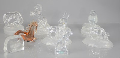 Lot 151 - A group of glass animal paperweight to include...