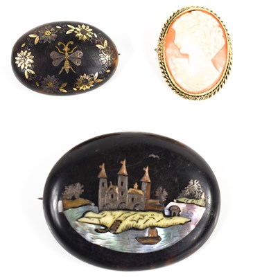 Lot 19 - A 9ct gold cameo brooch, together with two...