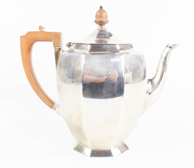 Lot 353 - An Art Deco silver teapot of octagonal form...