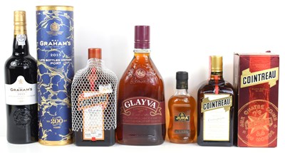 Lot 336 - A group of alcohol to include W&J Graham's...