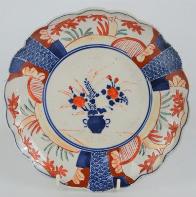 Lot 308 - A 19th century Japanese porcelain scallop...