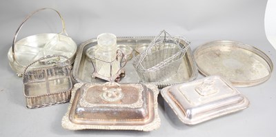 Lot 228 - A selection of silver platewares to include...