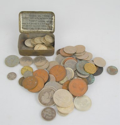 Lot 189 - A group of various coins to include silver...