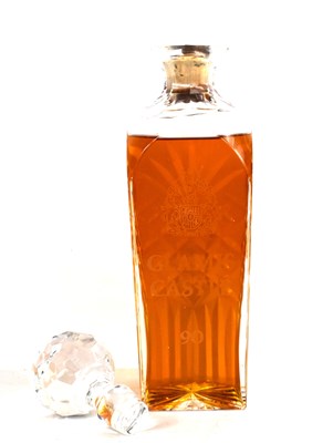 Lot 370 - A limited edition Glamis Castle 25yr old...