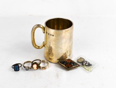 Lot 318 - A small silver tankard with single handle...