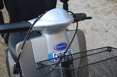 Lot 361 - An Ortoliner mobility scooter with leads and...
