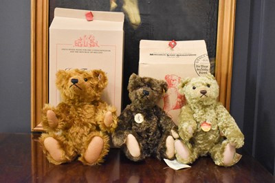 Lot 11 - Three Steiff bears, Irish Teddy Bear, reddish...