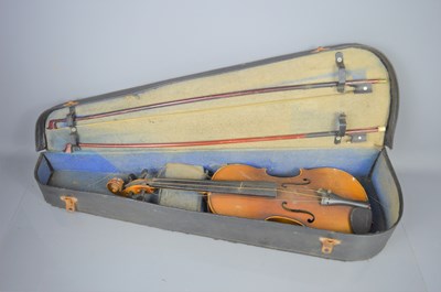 Lot 299a - An early 20th century violin in hard case and...