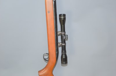 Lot 290 - A BSA Mercury air-rifle, with soft case.