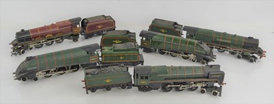 Lot 21a - Five 00 gauge locomotives and tenders to...