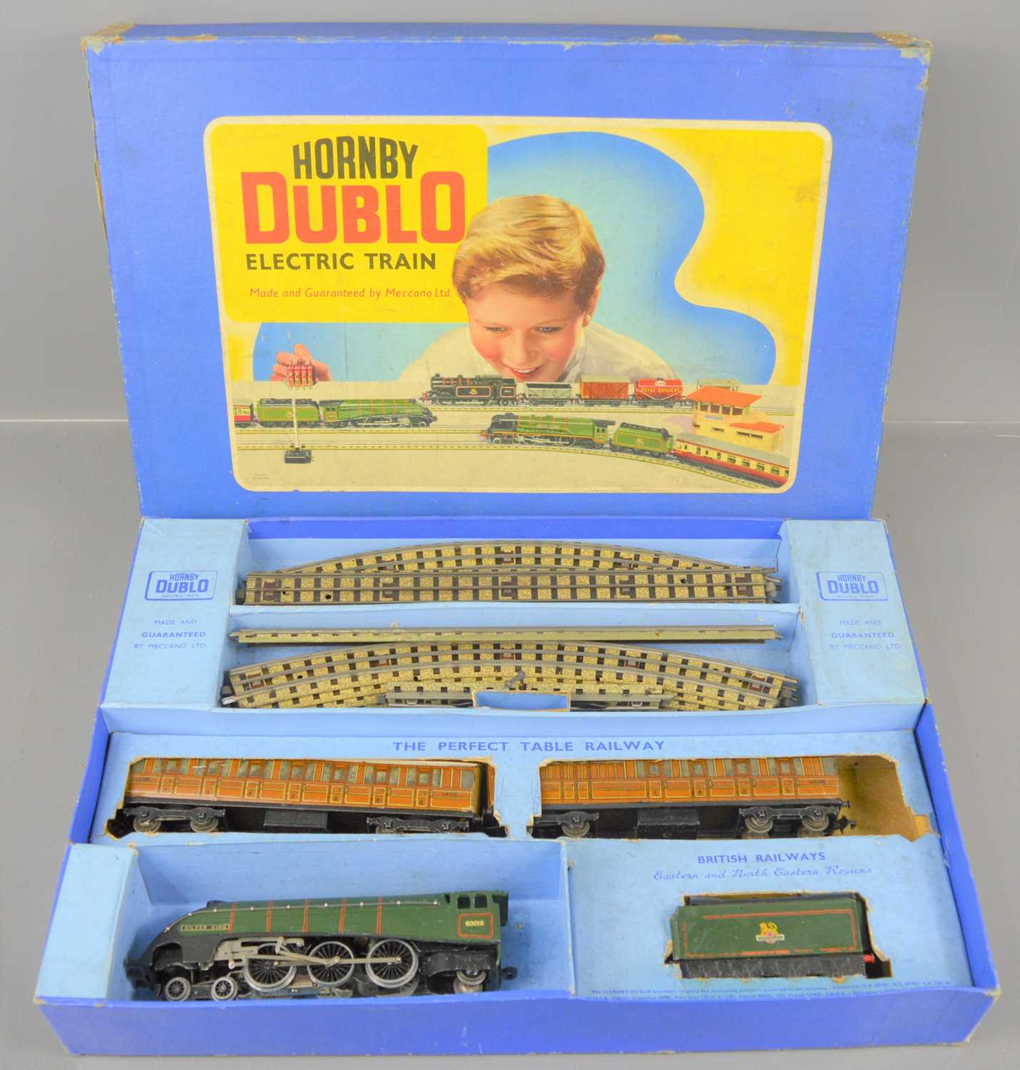 Lot 34 - A boxed Hornby Dublo EDP11 electric train set,...