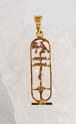 Lot 455 - A gold (untested) Egyptian pendant, 2g.