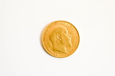 Lot 2 - An Edward VII full gold sovereign, dated 1907.