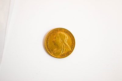 Lot 5 - A Queen Victoria full gold sovereign dated...