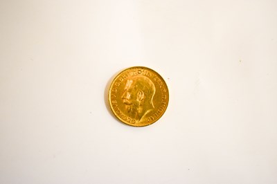 Lot 23 - A George V full gold sovereign dated 1912.