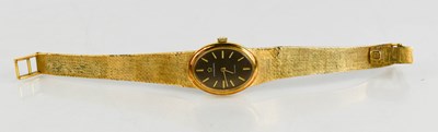 Lot 424 - A 9ct gold Sahida Eterna Matic ladies...