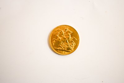 Lot 36 - An Edwardian full gold sovereign dated 1908.
