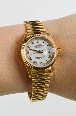 Lot 452 - An 18ct gold cased ladies Rolex Oyster...