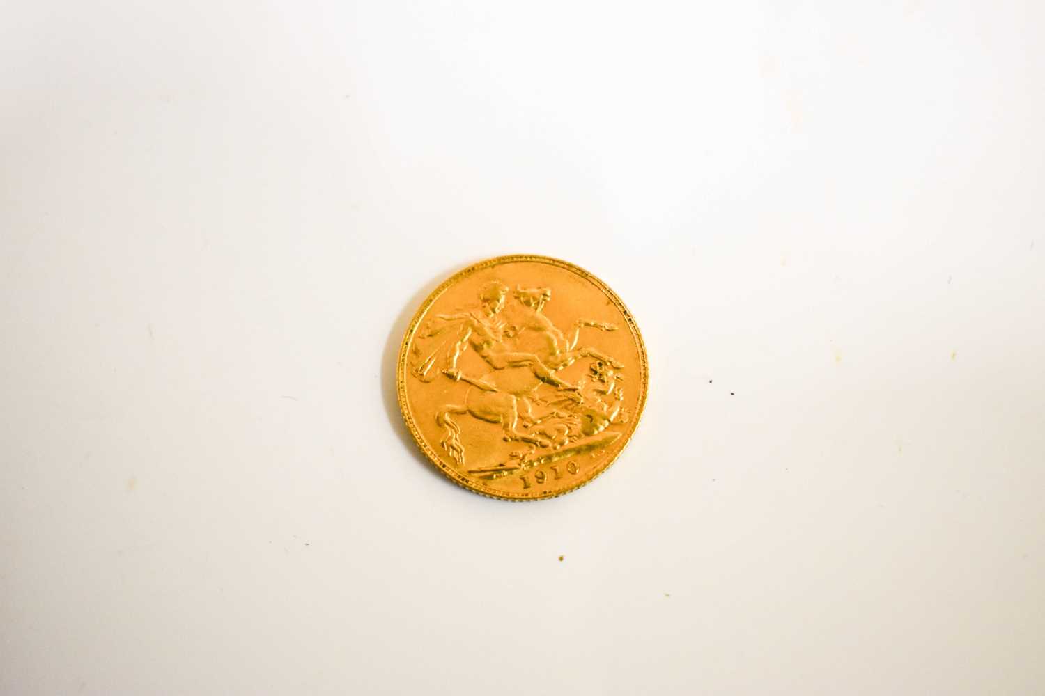 Lot 45 - An Edward VII full gold sovereign dated 1910.