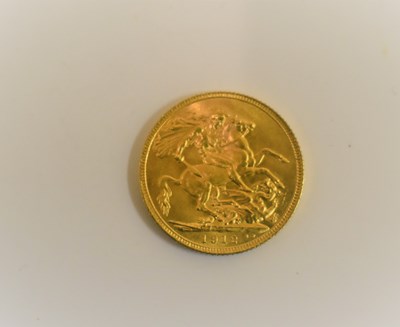 Lot 131 - A George V full gold sovereign dated 1912.